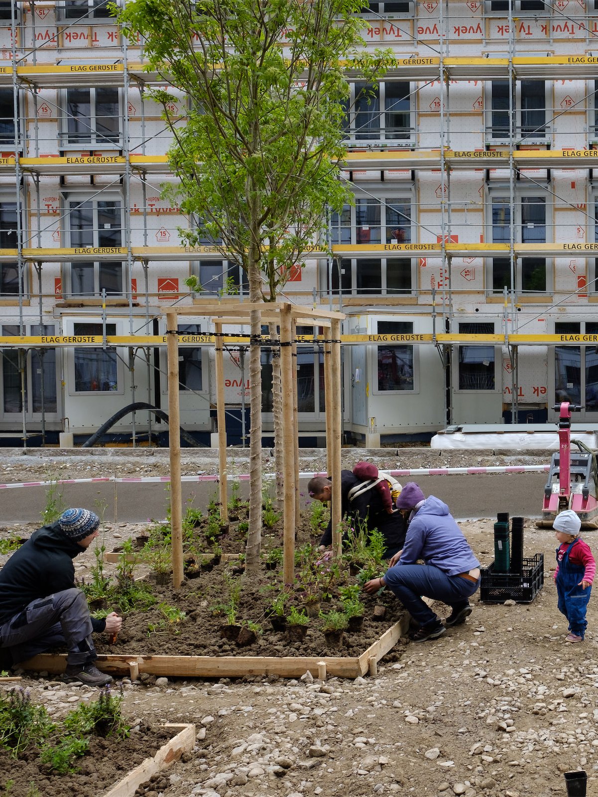 Mitmach-Baustelle, Siedlung Holliger